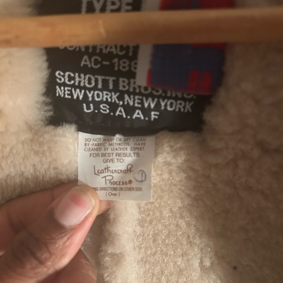 VINTAGE SCHOTT BROS TYPE-B Men’s Medium Black Shearling Jacket - Picture 5 of 11